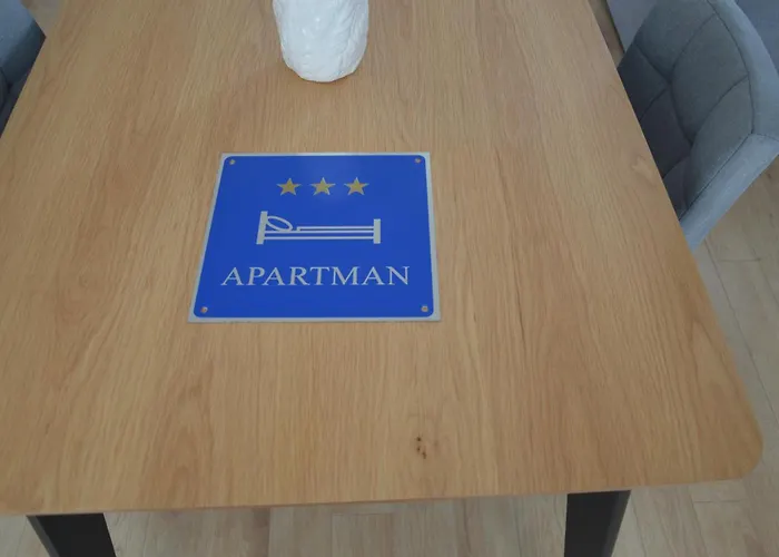 Lb Apartment Punta Bajlo