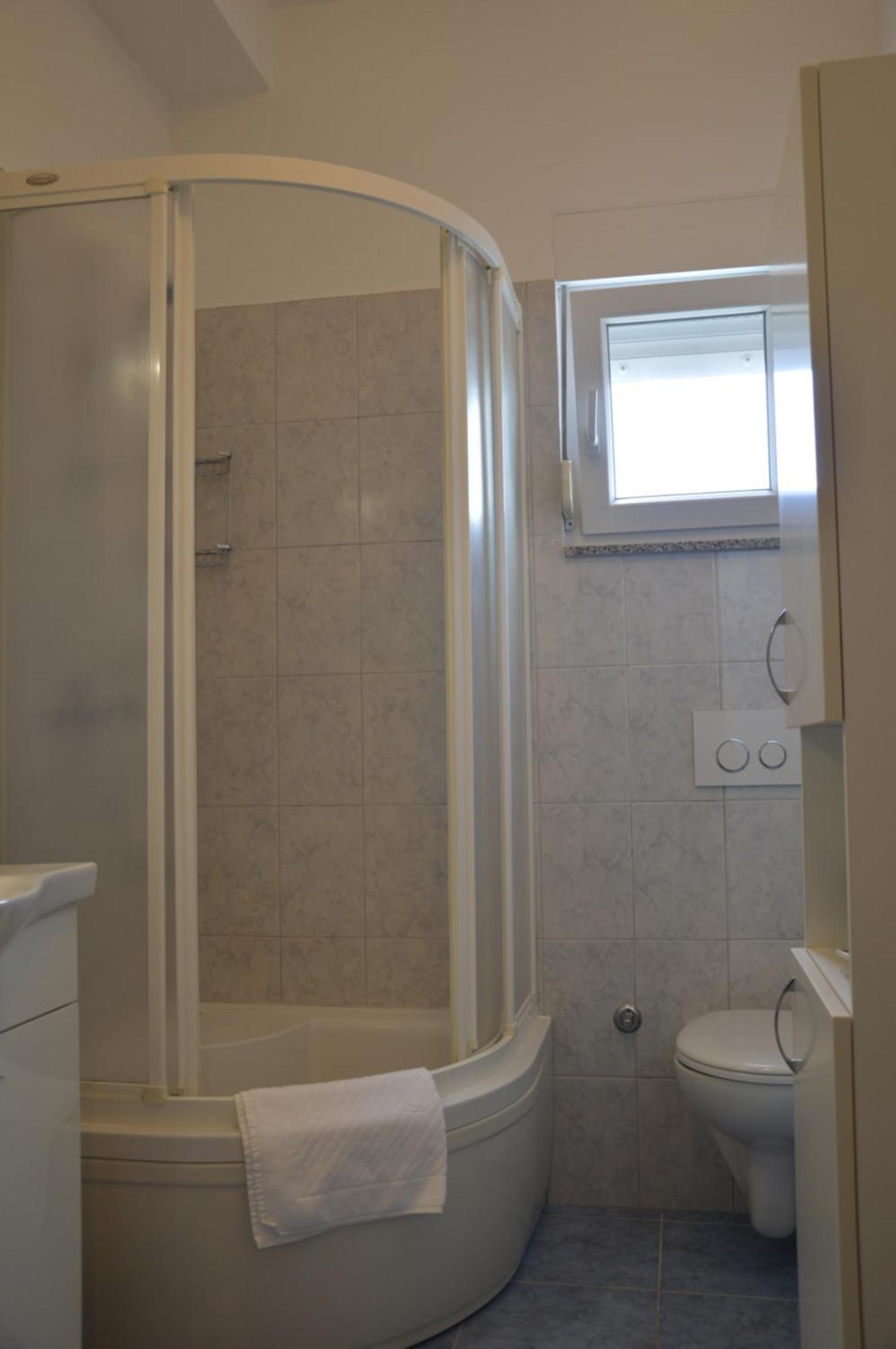Lb Punta Bajlo Apartment *